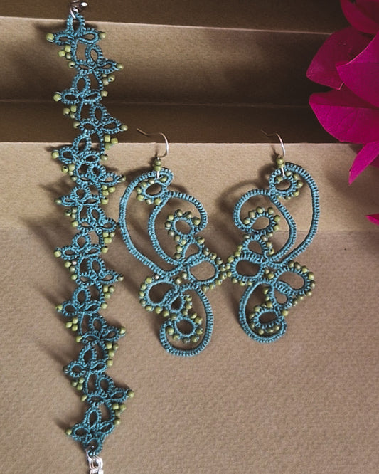 Selene – Set Orecchini e Bracciale in Chiacchierino